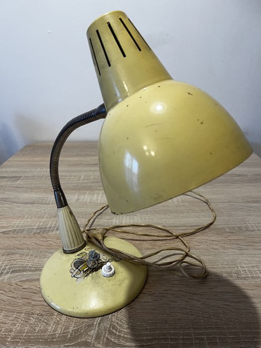 Lampka biurkowa lata 60-te PRL sprawna