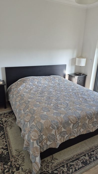 Vendo cama de casal - 180x200