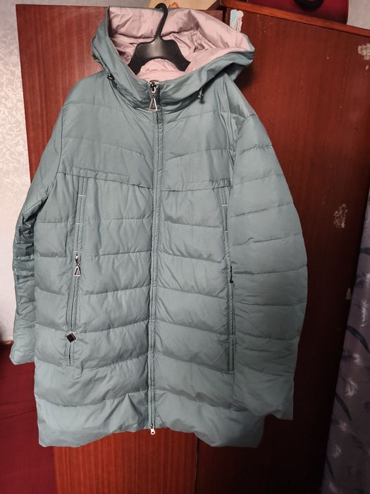 куртка жіноча зимова, 58 розмір, м'ятного кольору