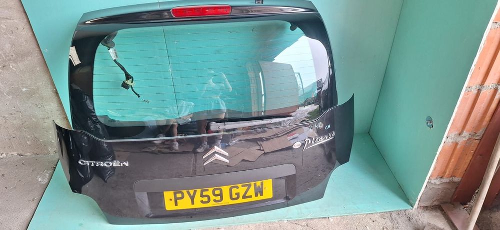 Klapa tylna  bagażnika Citroen C3 Picasso 2010 r