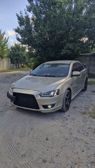Продам Mitsubishi lancer x