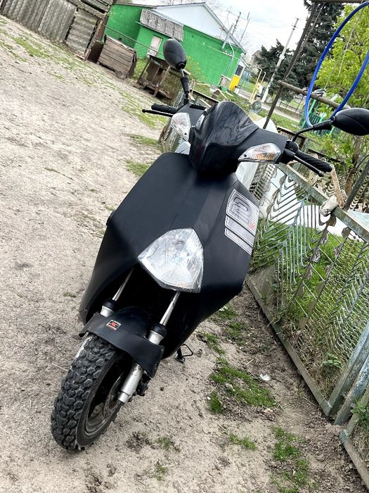 Продам скутер Kallio 2