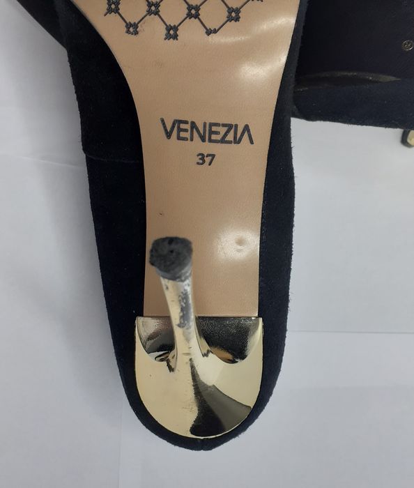 Szpilki czarny Venezia