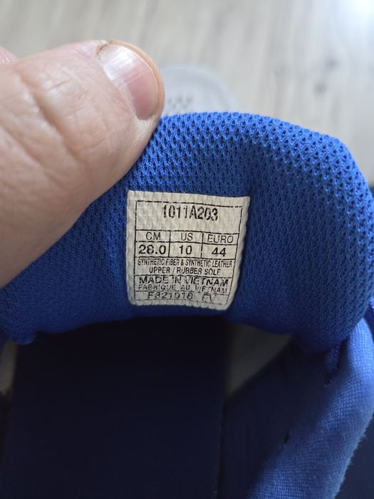 Buty Asics GT- 2000 7