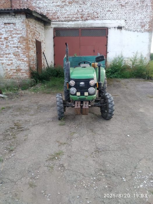 Міні-трактор Zoomlion RD