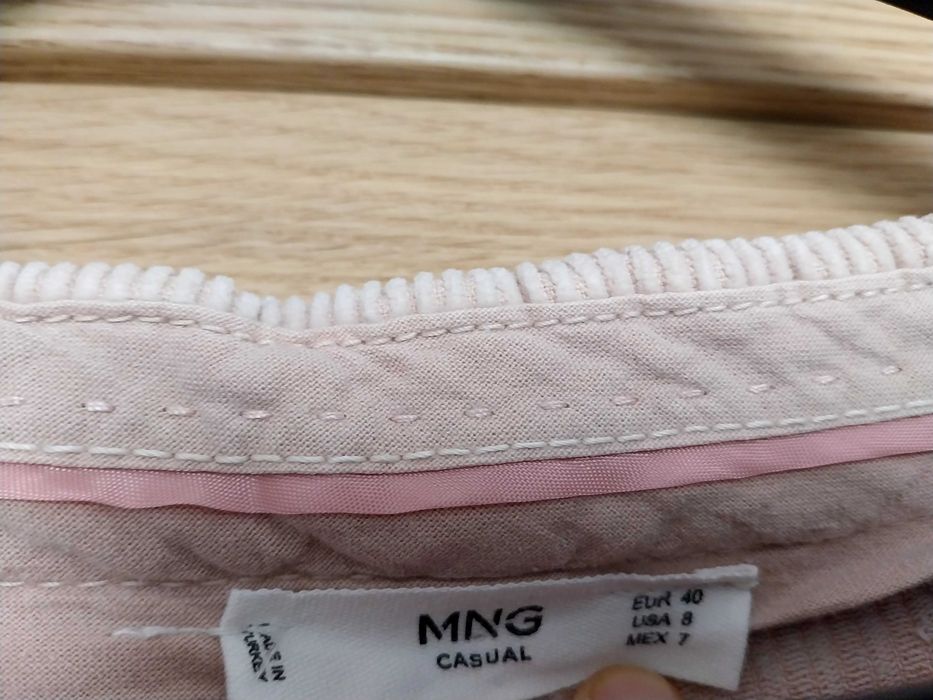 Spodnie Mango sztruks rozm 40 na 180 cm wzrostu NOWE