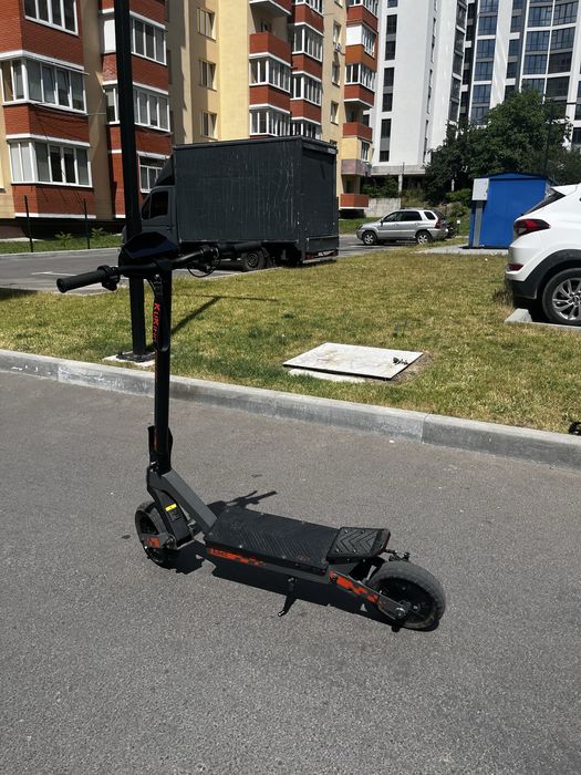 Електросамокат kukirin g2 в гарному стані