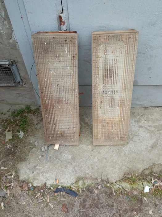 Лампи плафони ліхтарі на дачу в гараж