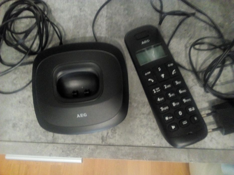 Telefone AEG