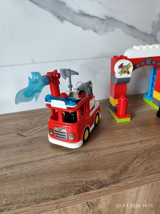 Klocki Lego duplo remiza strażacka 10903