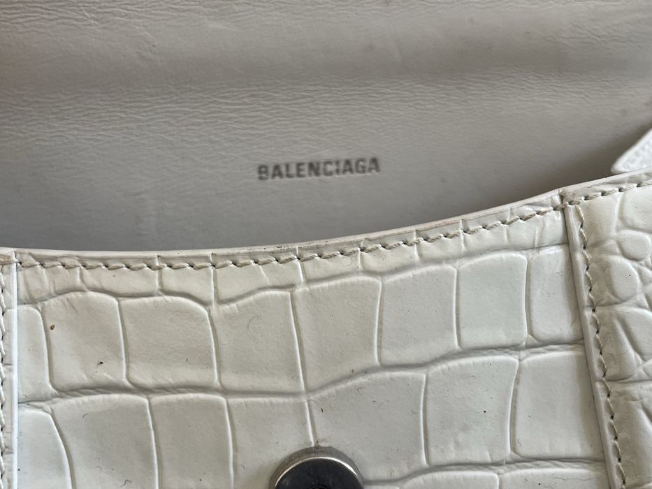 Mala marca Balenciaga
