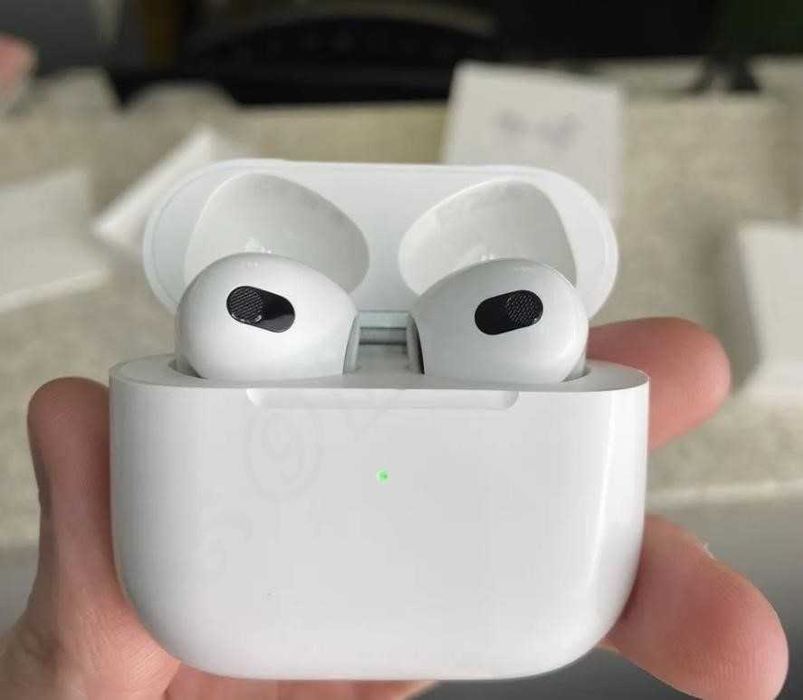 РОЗПРОДАЖ! Безпровідні навушники аірподс 3 + чохол на кейс!