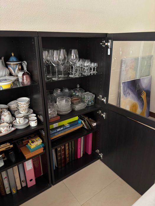 Aparador de 2 módulos com portas IKEA