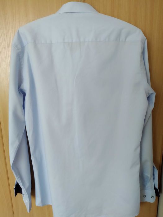 Koszula niebieska z długim rękawem r. M (176-182)