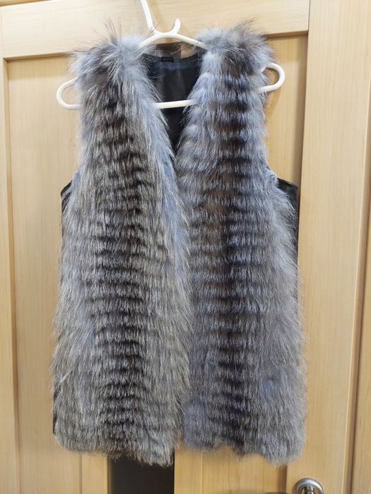 Продам хутряний жилет