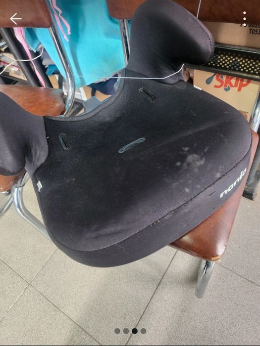 Cadeira auto 15 a 36 kg ou banco elevatório