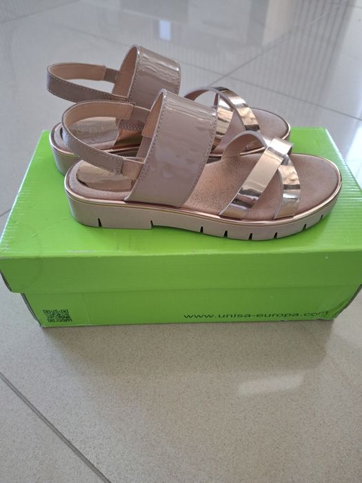 Sandalki Unisa 31