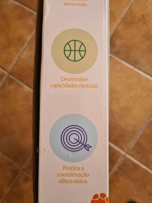 Tapete atividades bebé