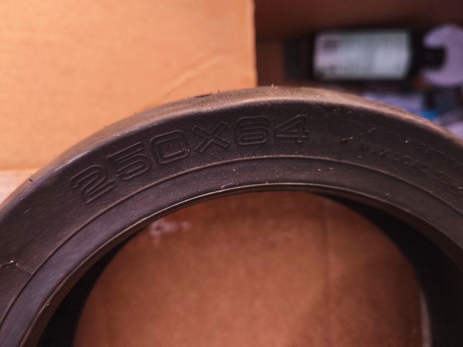 Pneu trotinete scooter 250*64