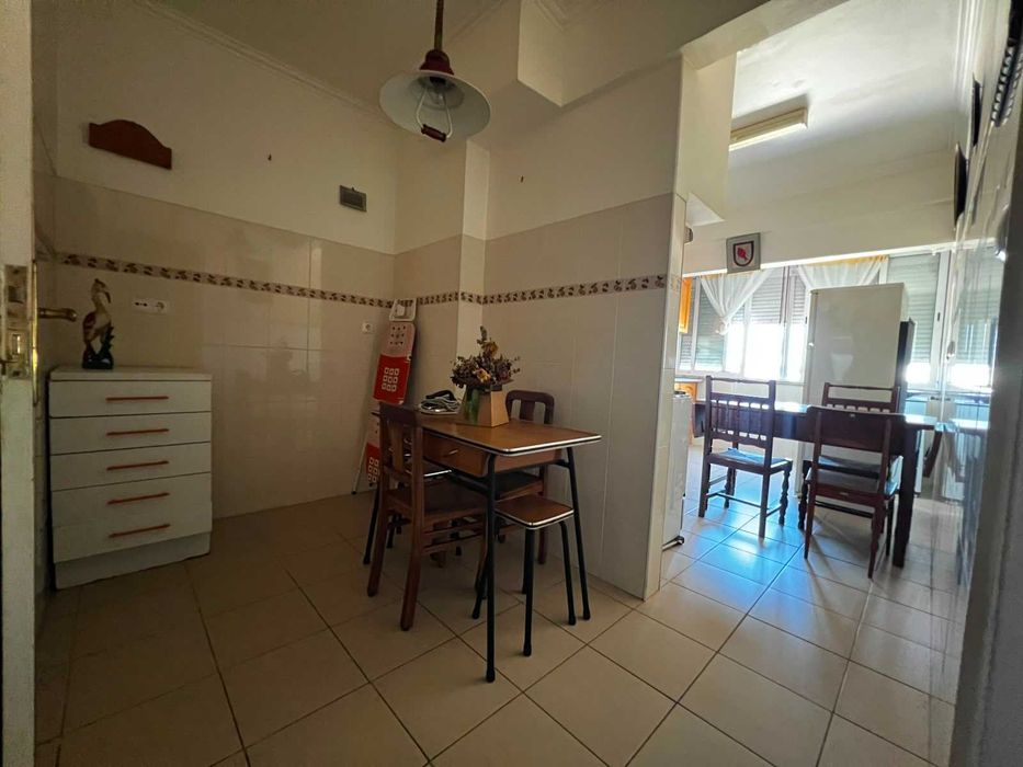 Apartamento T3 na Portela com Garagem