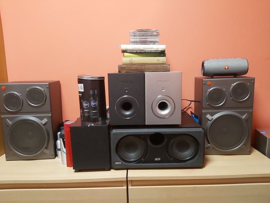 zestaw sprzętu audio