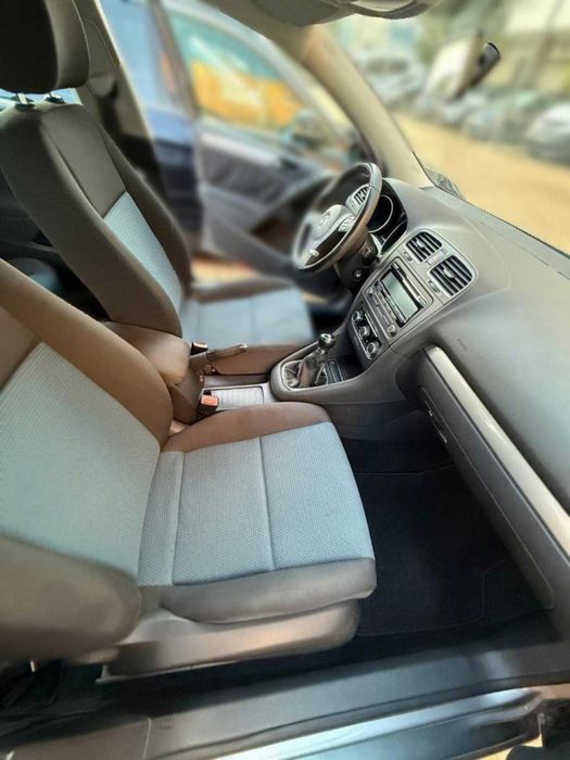 VW Golf VI 1.6 TDI BlueMotion 105cv | 113.000 km | Nacional | 2 proprietários