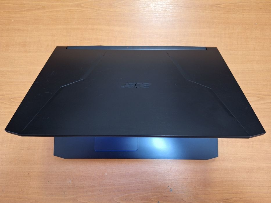 Acer Nitro 5 AN517-54 i5-11400H RTX 3050 Ti 4Gb DDR4 16Gb SSD + HDD