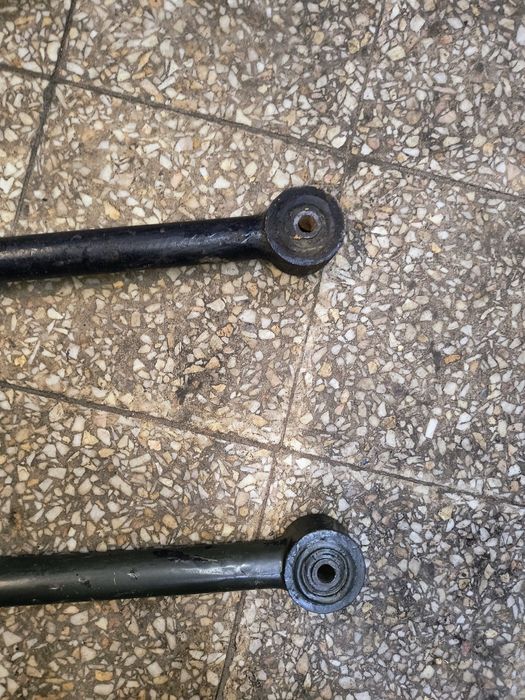 Drążek panharda poprzeczny jeep Cherokee xj 89-01r 4,0