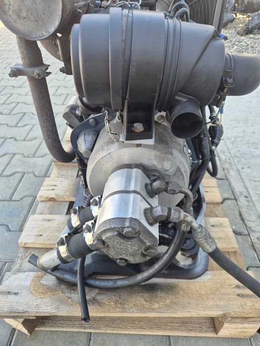 Silnik Kubota D902