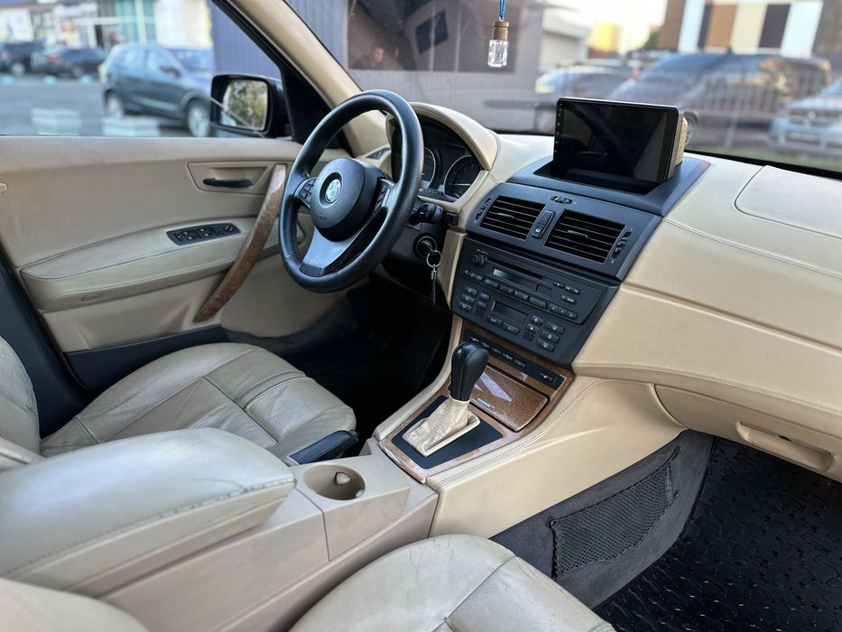 Продам хороший автомобиль