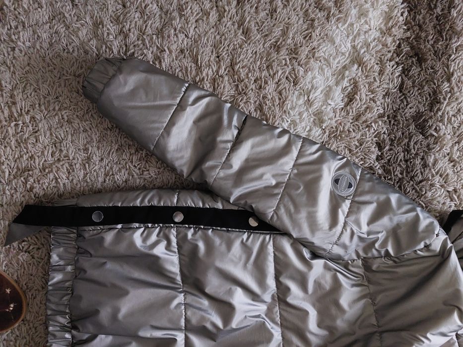 Весняна курточка на дівчинку