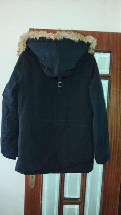 Vendo parka tamanho L, deixou de servir ao meu marido