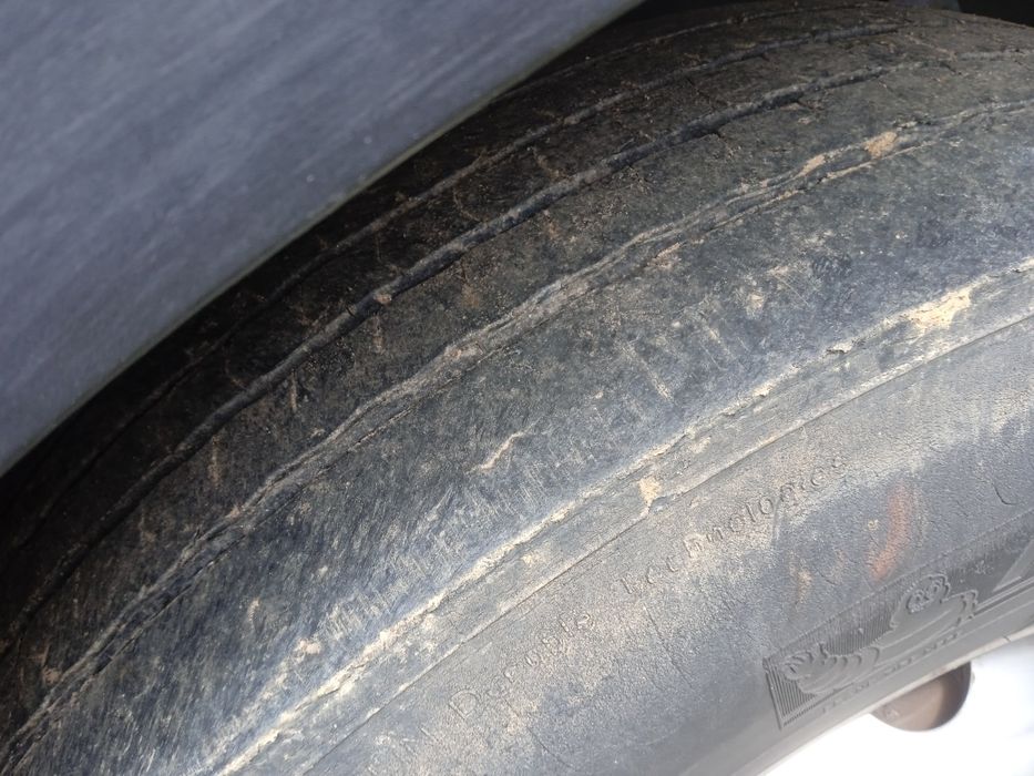 Camião Renault 320 CDI