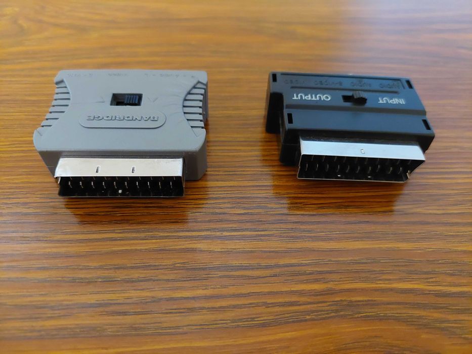 SCART Adapter Input/Output with 3 Female RCA Connectors + S-VHS64751434396803120