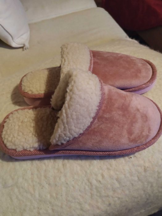 Pantufas novas quentinhas 37