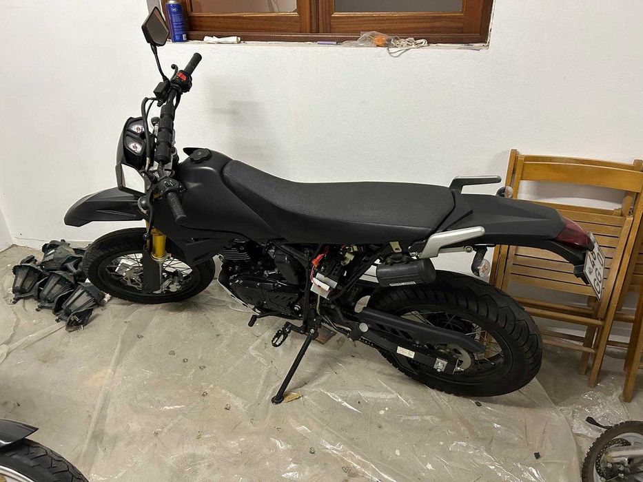 I-Moto Tiger SM 125