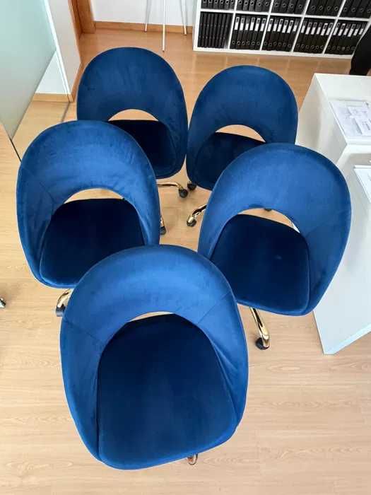 Conjunto de 5 cadeiras / poltronas