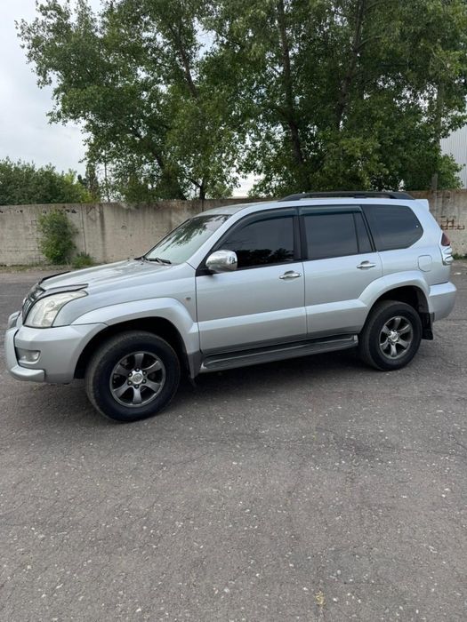 Продам Toyota Land Cruiser Prado