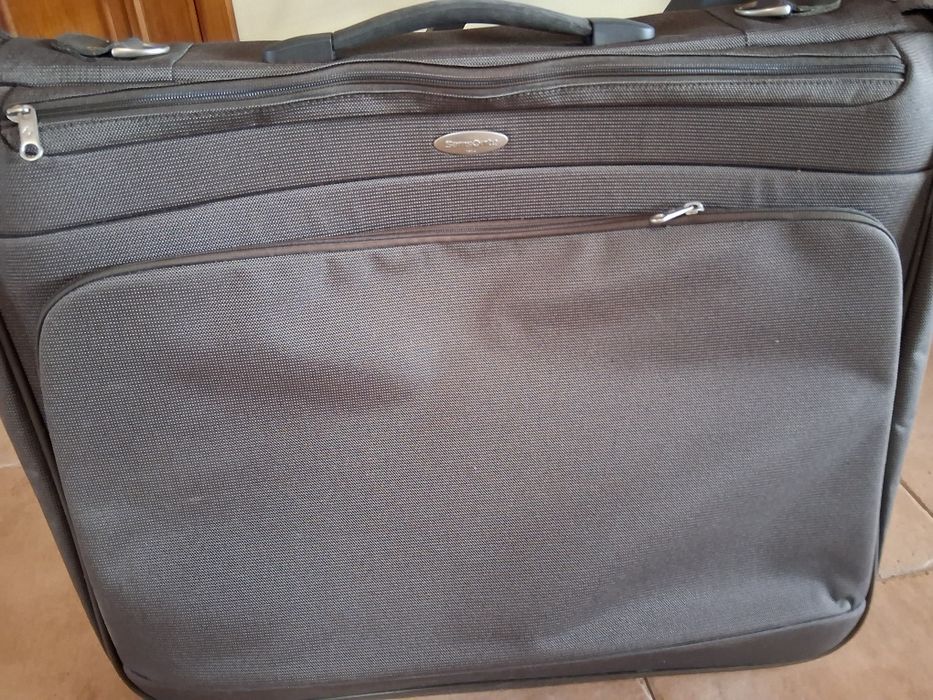 Mala porta fatos Samsonite