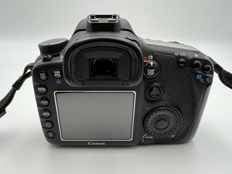 Aparat CANON EOS 7D /Body/ładowarka