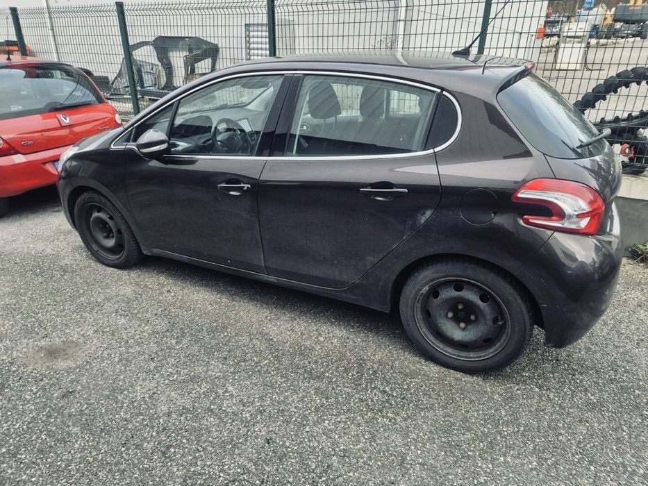 Pegout 208 1.6 HDI 2013