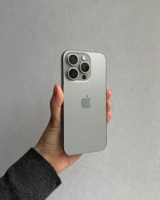 iPhone 15 pro IMPECÁVEL