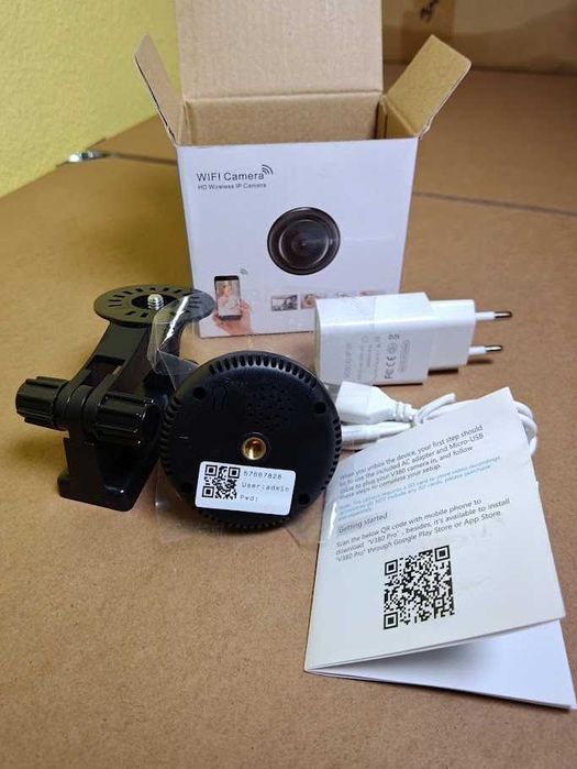 Câmara de Vigilância Wi-Fi HD V380 Pro com Suporte e Acessórios (Nova)