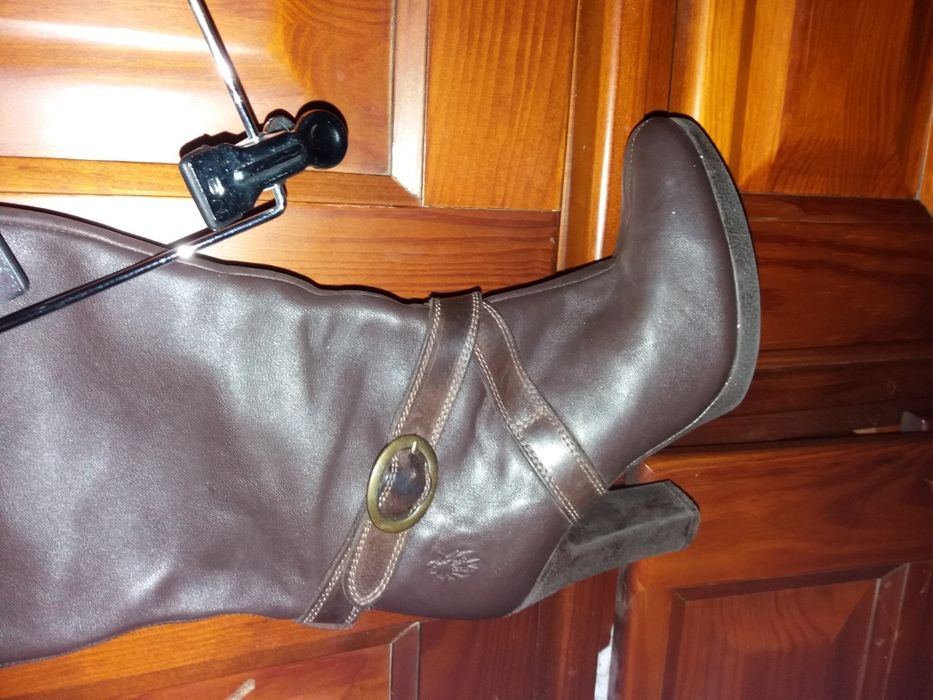 Botas Prof, Felmini,  etc