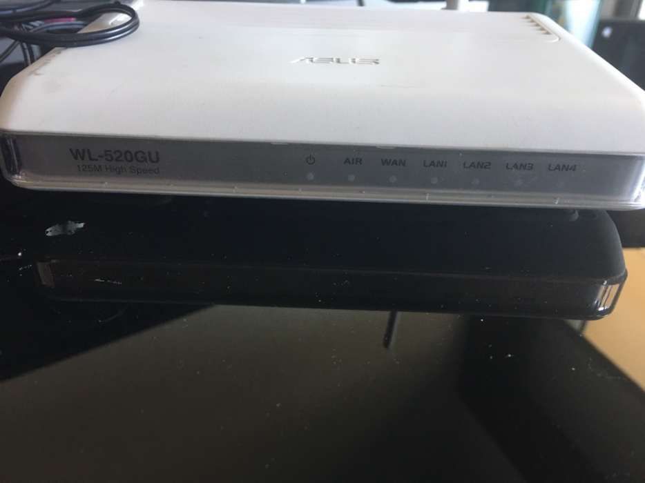Router wireless Asus WL 520GU