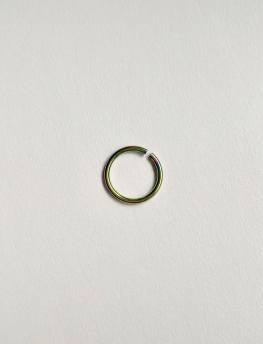 tęczowe kółko kolczyk do nosa septum stal piercing