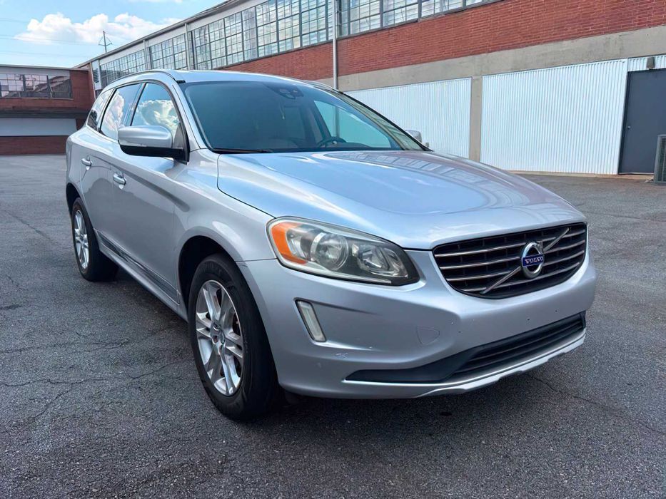 Volvo XC60      2014