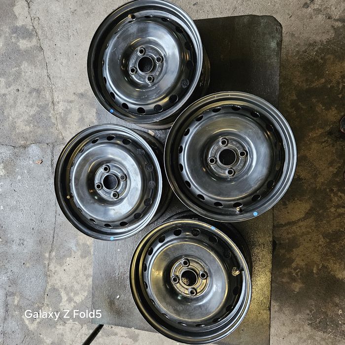 Nowe felgi 15 Hyundai I20 Bayon Kia Rio 4x100 ET47