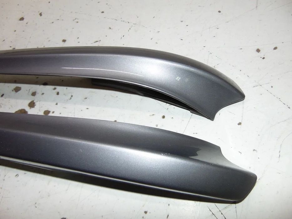 Mazda 323 F friso carroceria
