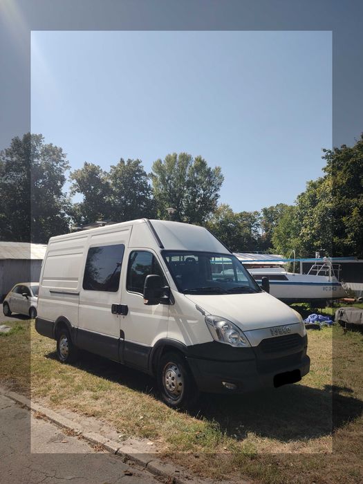 Iveco Daily 2013 – baza pod kampera | 5 osób | Solar